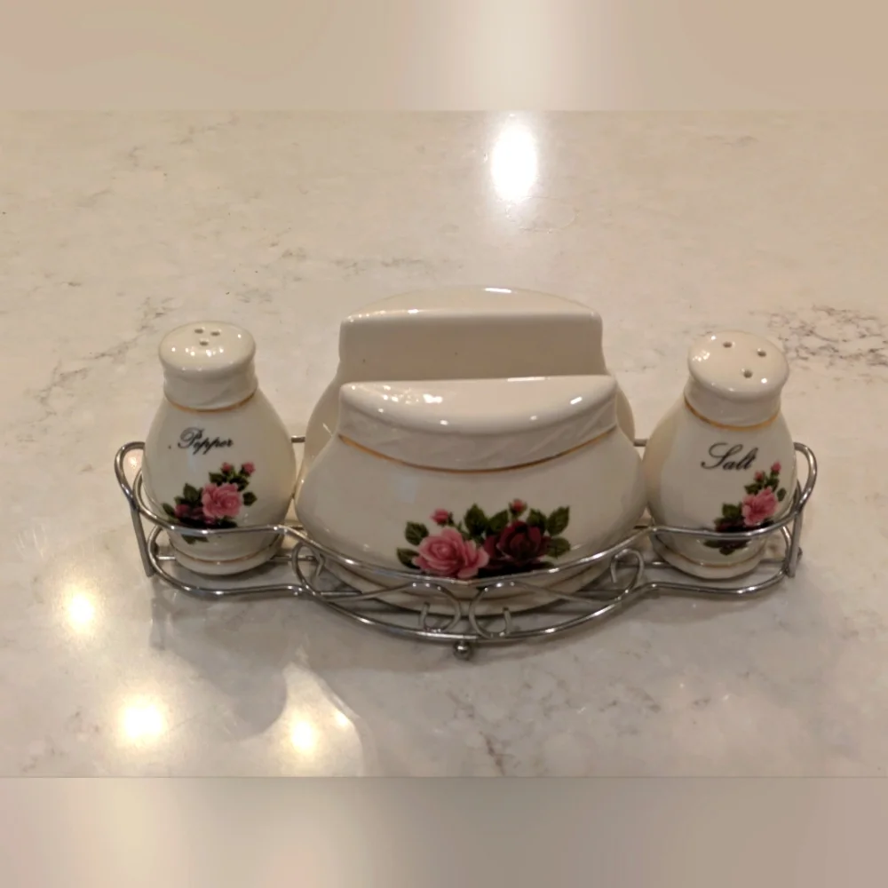 Vintage D'Lusso Home Collection Salt and Pepper Shakers with Napkins Holder Por.
